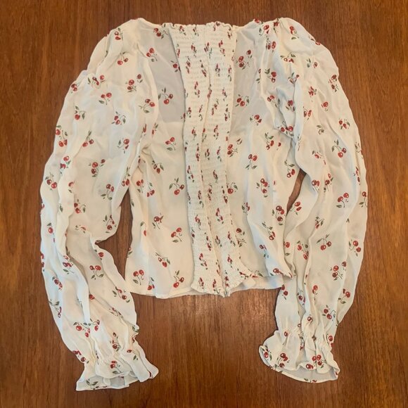 Chase Cherry Print Sweetheart Crepe Top in Cherry Pit, size 6 - Picture 8 of 11